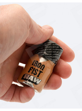 Iron Fist Raw 10 ml hand