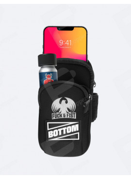 Darklands Fuck Bag TAG Bottom: ruimte voor accessoires en smartphone